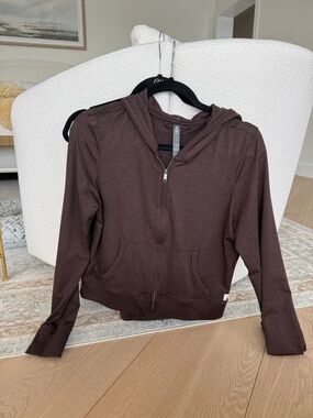 Vuori Brown Full-Zip Hooded Pullover